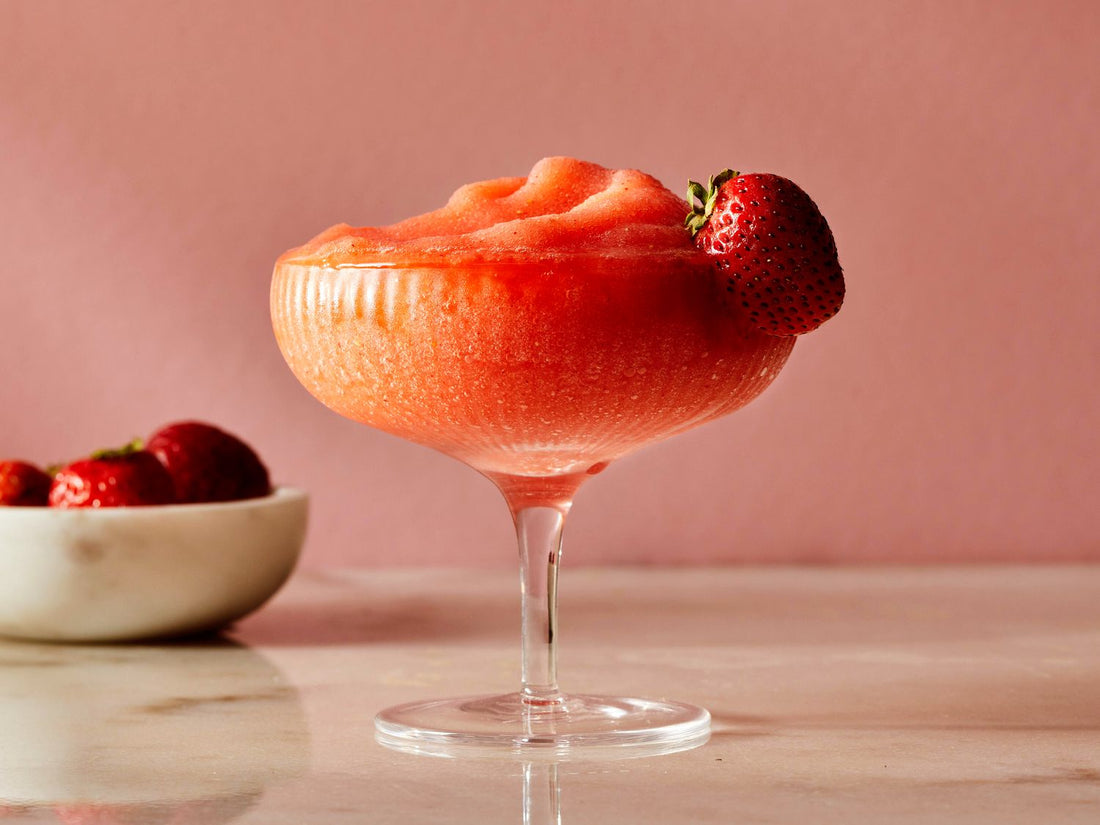 Полуничний Дайкірі (Strawberry Daiquiri): простий рецепт популярного коктейлю